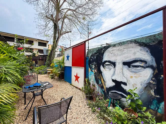 Hostal Mamallena en Venta en Bella Vista, Panamá