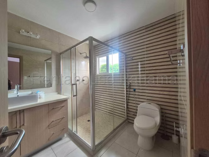 Casa En Venta En Brisas Del Golf SYH