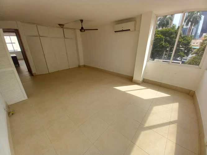 PH Parque Urraca, 264mts, 3rec, 3 baños. $200,000
