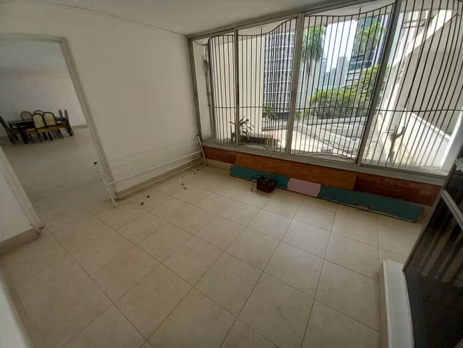 PH Parque Urraca, 264mts, 3rec, 3 baños. $200,000