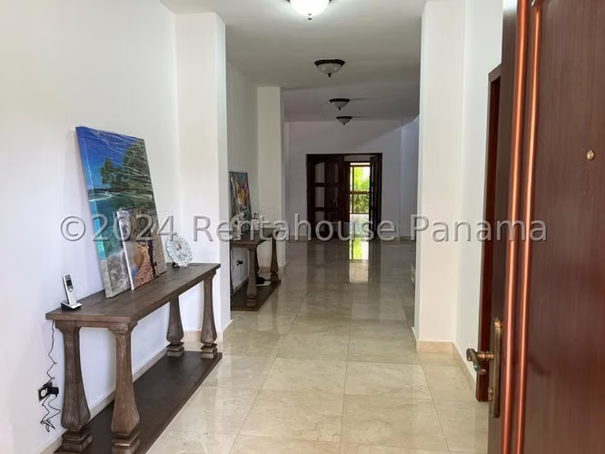 Venta de Casa en Clayton J916GRR