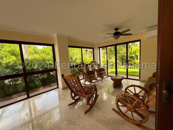 Venta de Casa en Clayton J916GRR