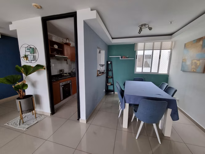 SE VENDE APTO AMOBLADO en PH ALTAVISTA TOWER EL BOSQUE