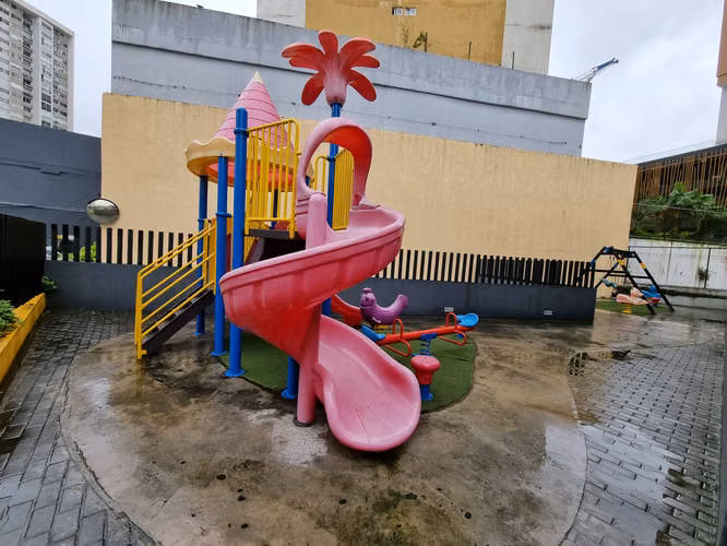SE VENDE APTO AMOBLADO en PH ALTAVISTA TOWER EL BOSQUE