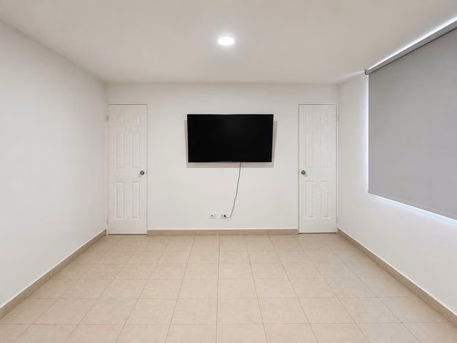 Alquiler de Apartamento en El Cangrejo, PH Atlantis, 130m2