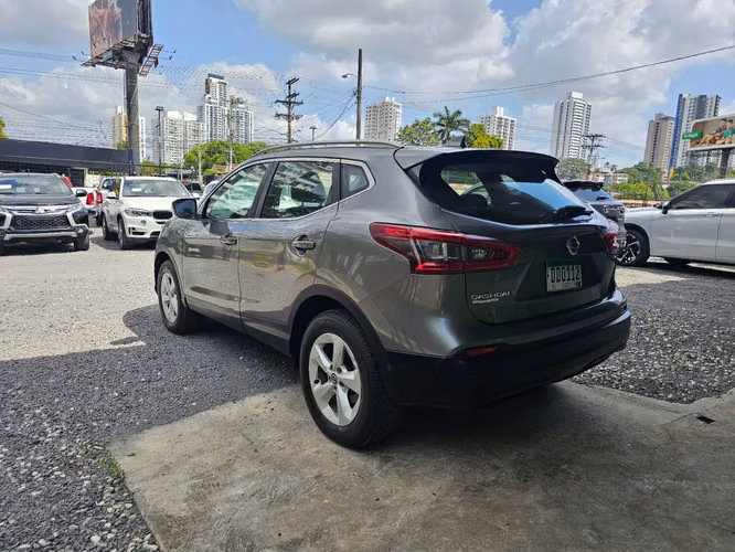 NISSAN QASHQAI  SUPERAUTOS