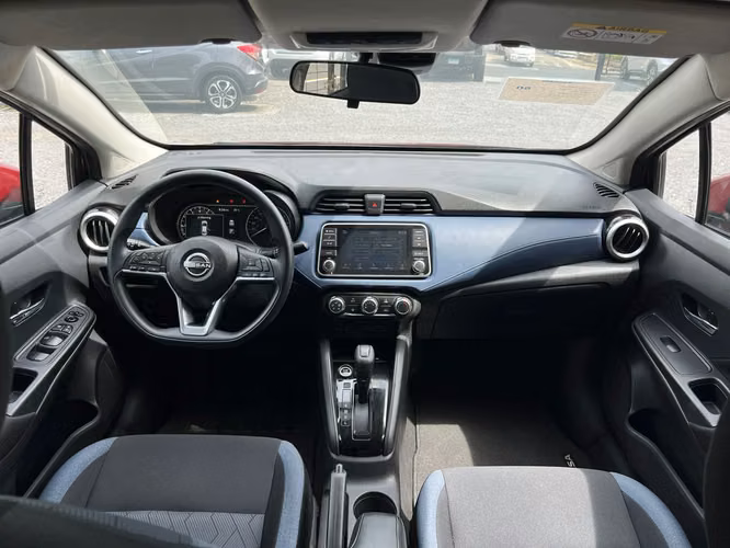Nissan Versa - Imagen 13