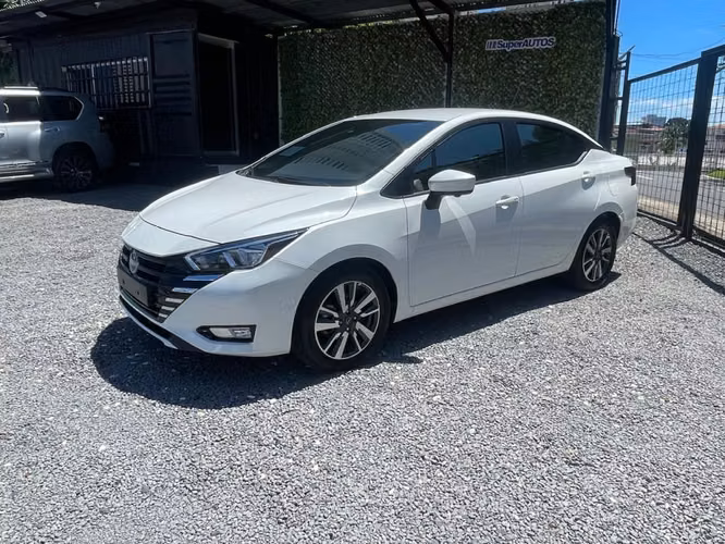 Nissan Versa - Imagen 2