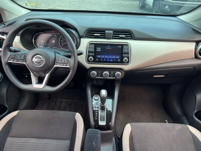 Nissan Versa - Imagen 6