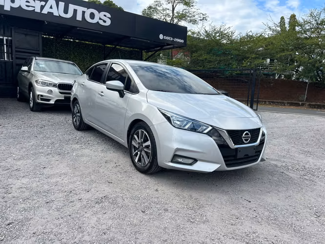 Nissan Versa - Imagen 2