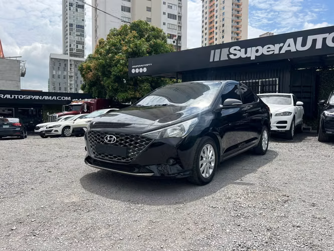 Hyundai Accent - Imagen 2