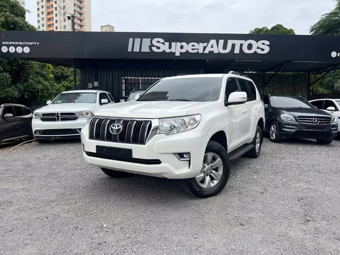 Toyota Land Cruiser Prado - Imagen 1