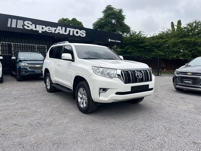 Toyota Land Cruiser Prado - Imagen 3