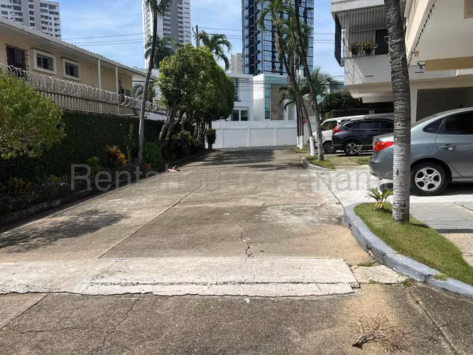Venta de Casa en Alto del Golf MPM27-849