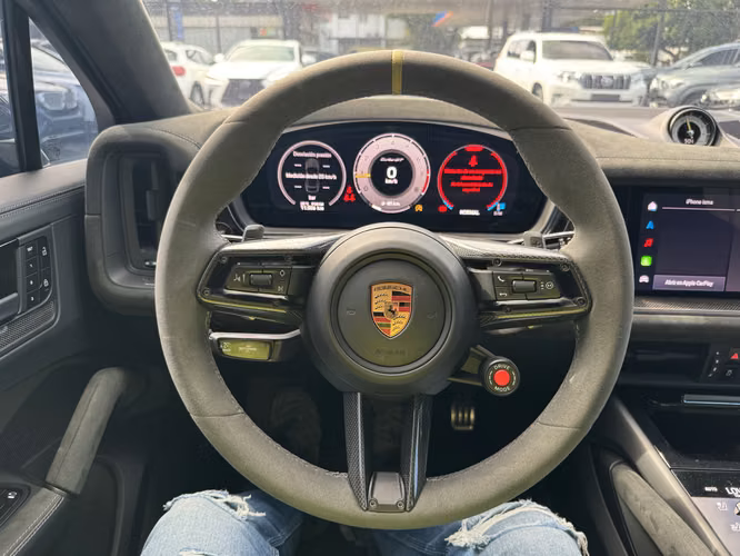 PORSCHE CAYENNE  COUPE 2026
