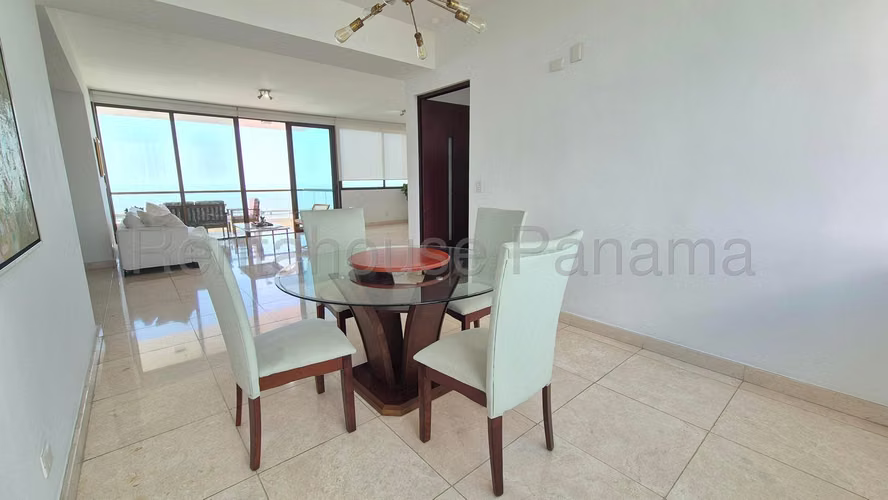 Apartamento en Venta en Coco del Mar SYH