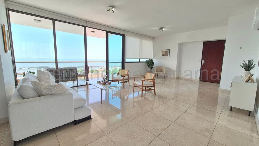 Apartamento en Venta en Coco del Mar SYH