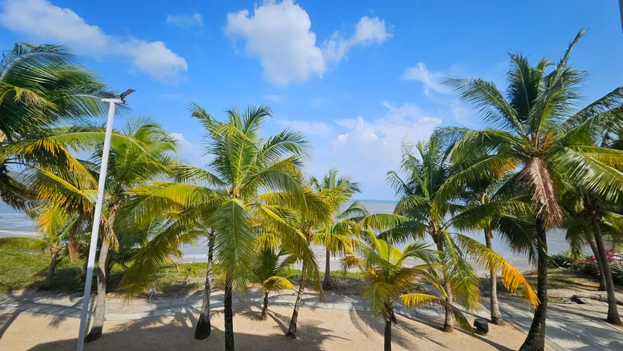 Venta de linda casa en playa dorada