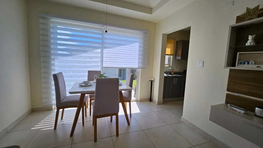 Venta de linda casa en playa dorada