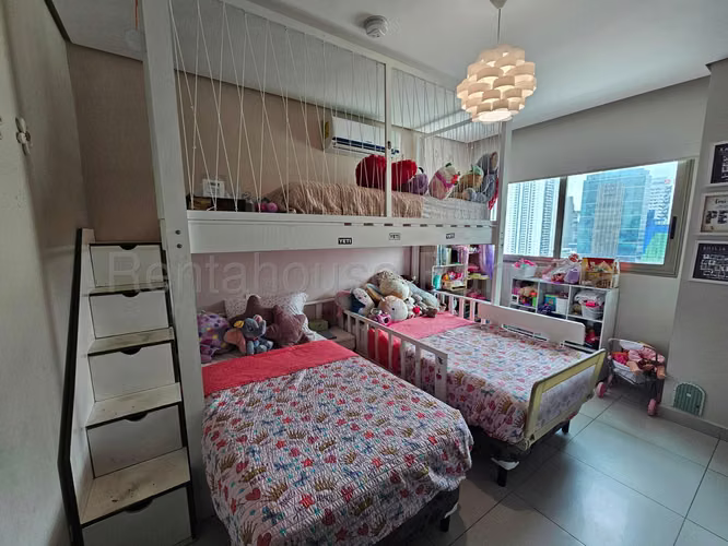 Apartamento en Venta en Costa del Este SYH
