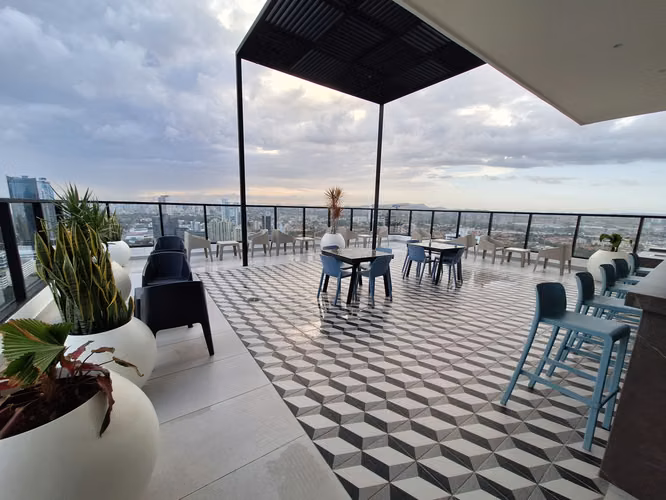ALQUILER APARTAMENTO AMOBLADO PH ARCADIA