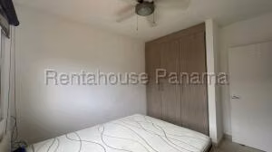 Venta de Casa con 184m2 en Versalles PH Quintas De Versalles 26-8437SR