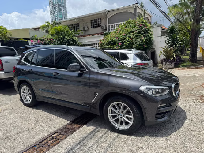 BMW X3 2021