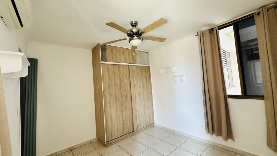 ALQUILER | Apartamento remodelado en PH Royal Torre, Calle 44, Bella Vista, $900