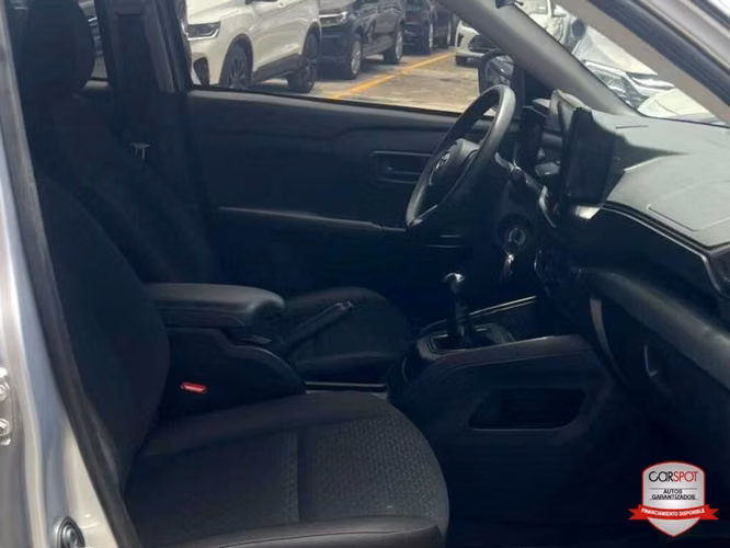 Toyota Raize 2022 Manual ED4609 - Imagen 8