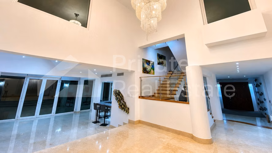 Se vende Casa en Altos del Golf