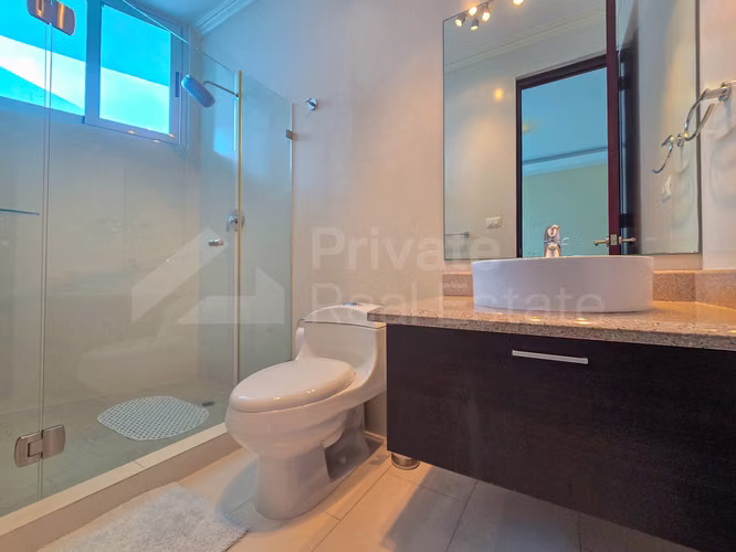 Venta de Apartamento en Costa del Este PH Pearl