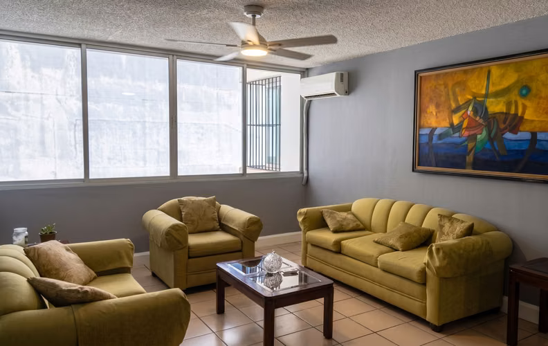Apartment Rental in Mar Plaza Building, Bella Vista