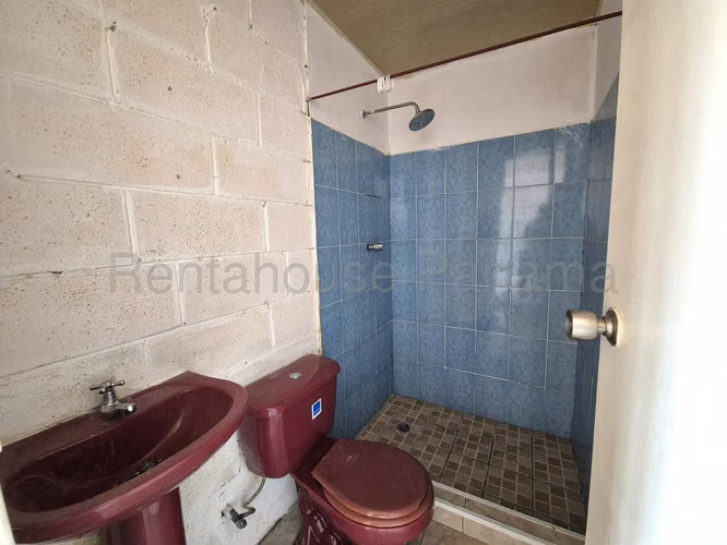 MB25-6671 Venta de Casa en Tocumen Altos Plaza Tocumen Solo Cliente Directo