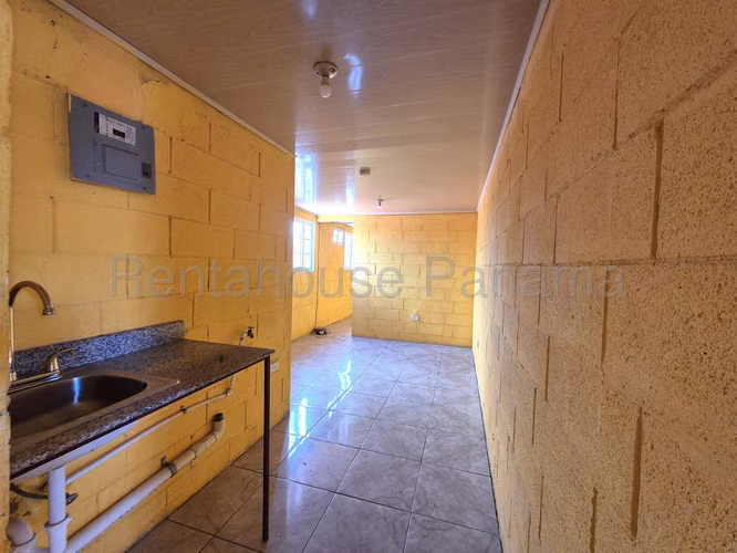 MB25-6671 Venta de Casa en Tocumen Altos Plaza Tocumen Solo Cliente Directo