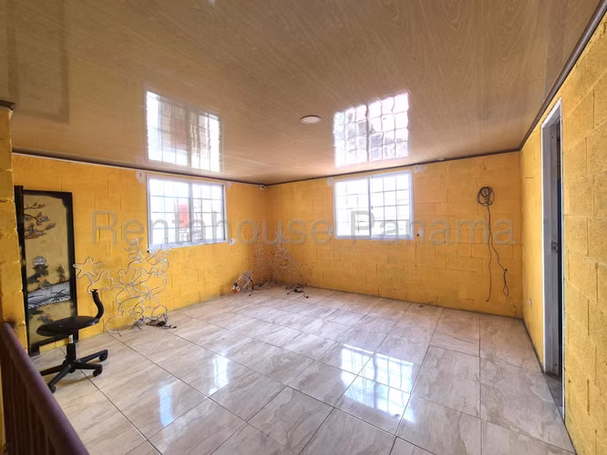 MB25-6671 Venta de Casa en Tocumen Altos Plaza Tocumen Solo Cliente Directo