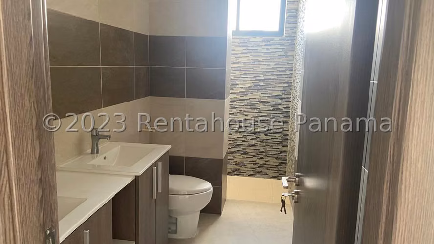 RR VENTA DE APARTAMENTO EN EL CANGREJO PH CRANC TOWER