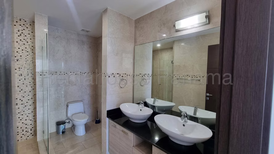 RR VENTA DE APARTAMENTO EN PUNTA PACIFICA PH GRAND TOWER