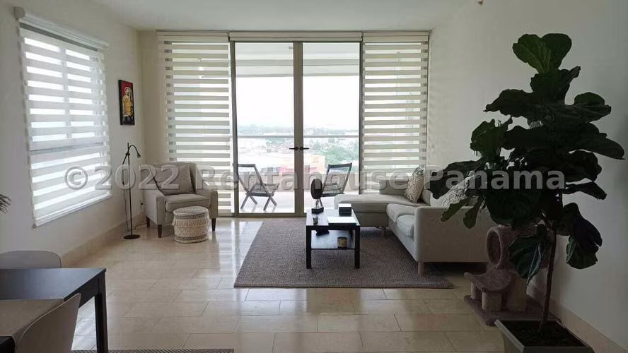 RR VENTA DE APARTAMENTO EN SANTA MARIA PH GREENVIEW