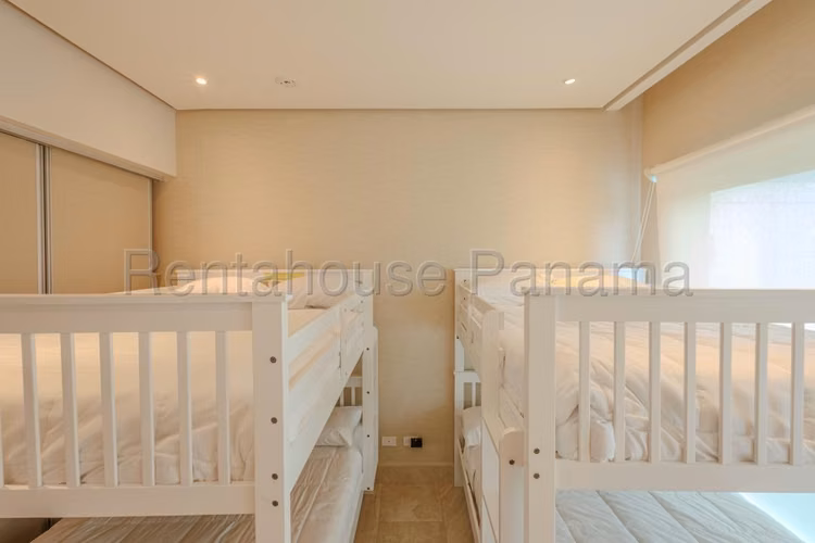 Venta de Casa en Garote Playa Escondida