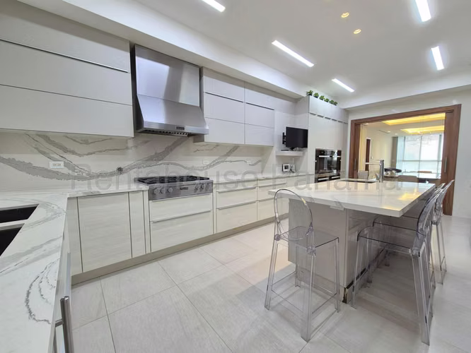 Apartamento en Venta en Punta Pacífica 26EPP1574