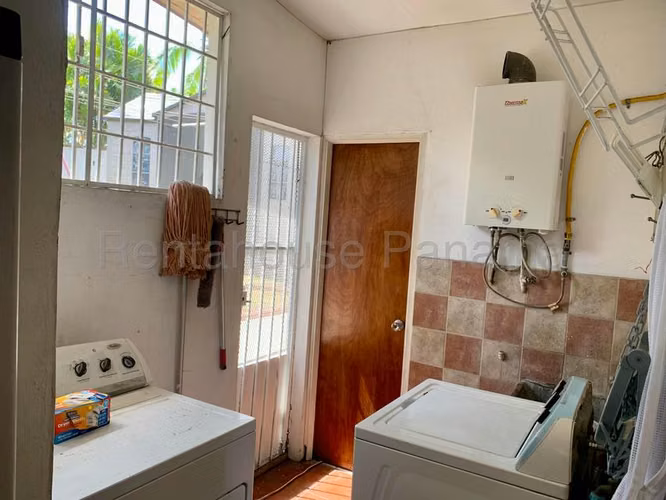 Casa en Alquiler en Hato Pintado JG