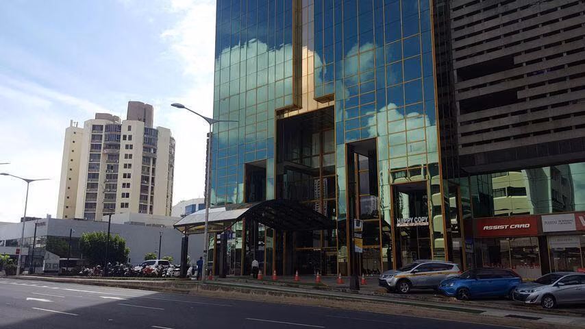 Oficina Comercial en Alquiler en Calle 50 JG