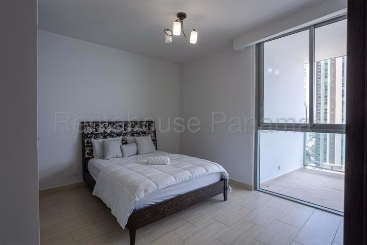 Venta de apartamento en Ph Grand Towers 27MVCH994