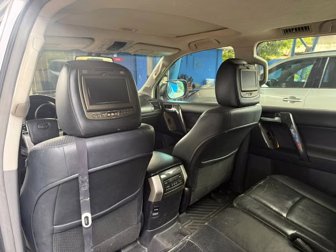 Toyota Prado VX, FULL EXTRAS, excelentes condiciones.
