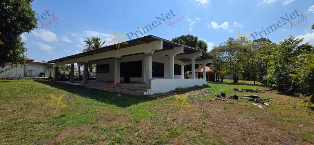 CASA DE PLAYA EN VENTA – Coronado