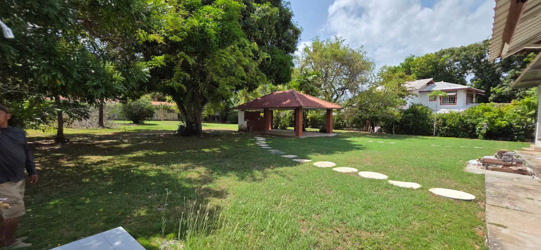 CASA DE PLAYA EN VENTA – Coronado