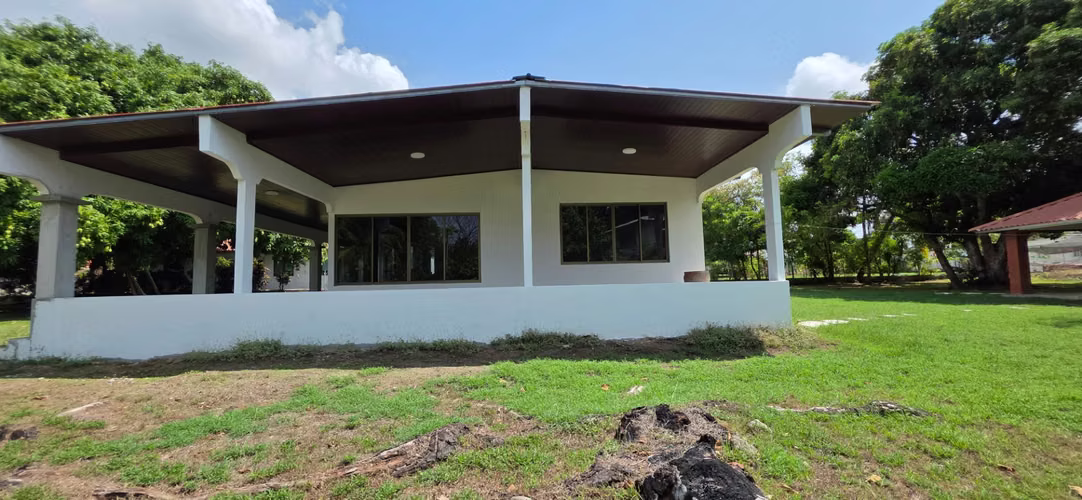 CASA DE PLAYA EN VENTA – Coronado