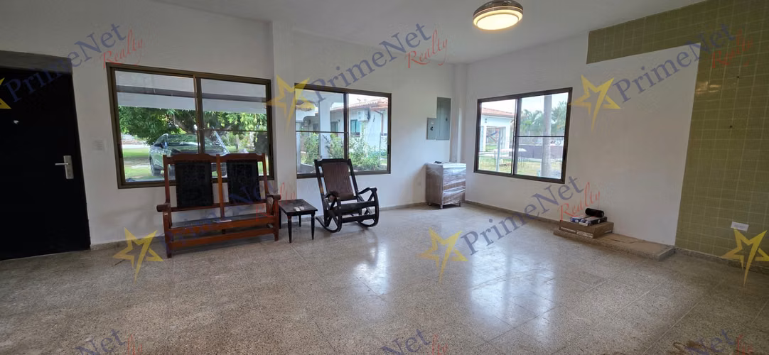 CASA DE PLAYA EN VENTA – Coronado