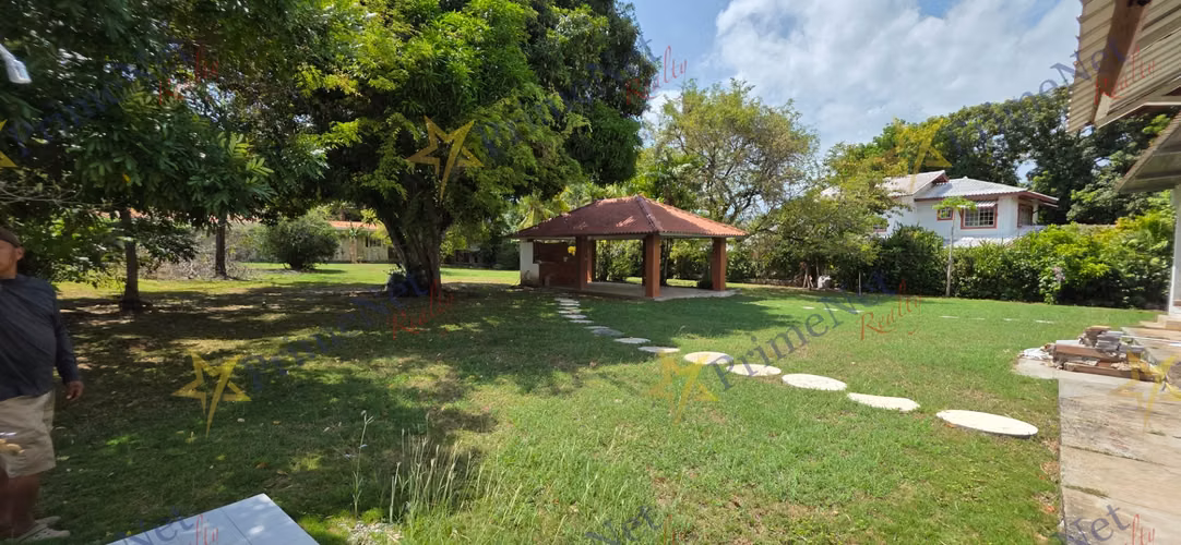 CASA DE PLAYA EN VENTA – Coronado