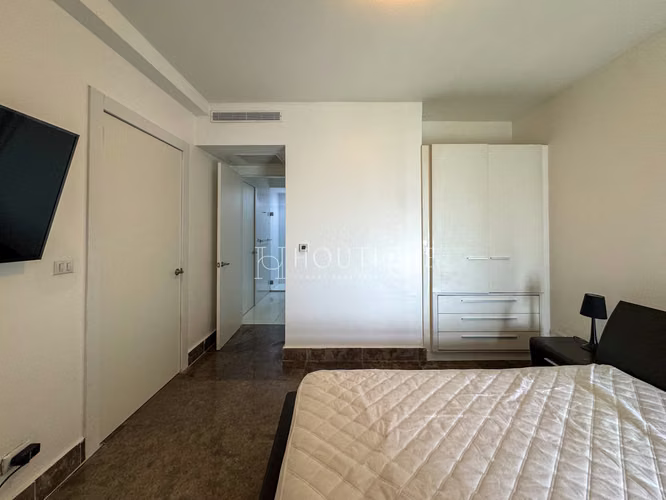 Alquiler de Apartamento Amoblado en Av Balboa PH Arts & Yoo
